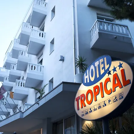 Tropical ホテル 3*