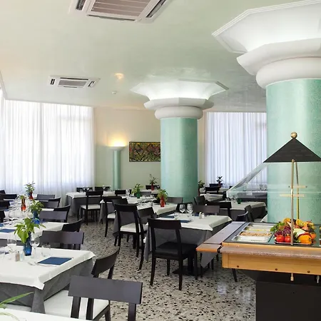 Szálloda Tropical 3*