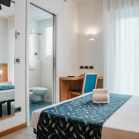 Tropical 3* ليدو دي يسولو