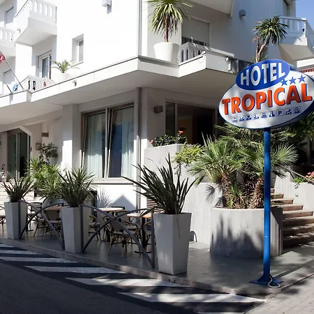 فندق Tropical