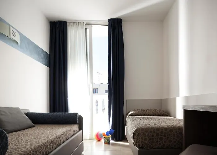 Tropical Hotel 3*