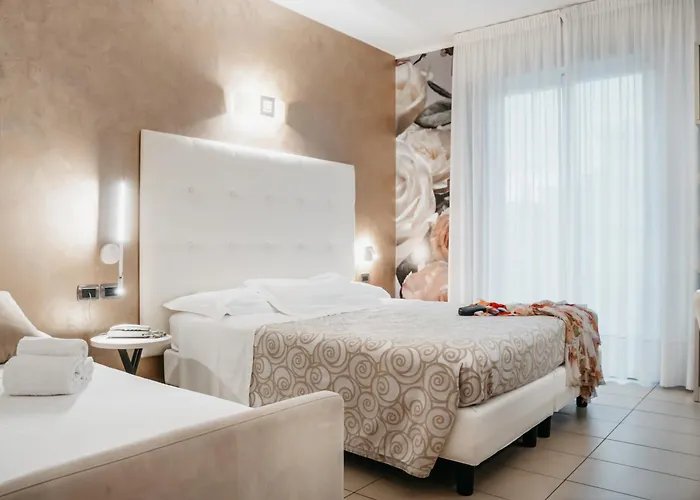 Tropical Hotel 3*