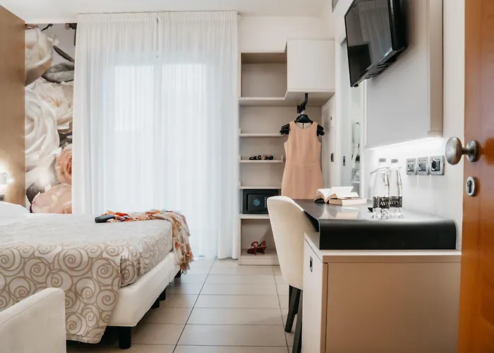 Tropical Hotel 3*