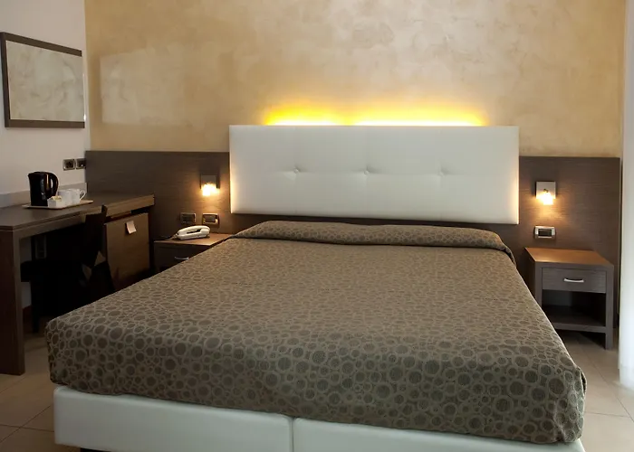 Tropical 3*