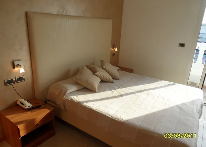 Tropical 3*